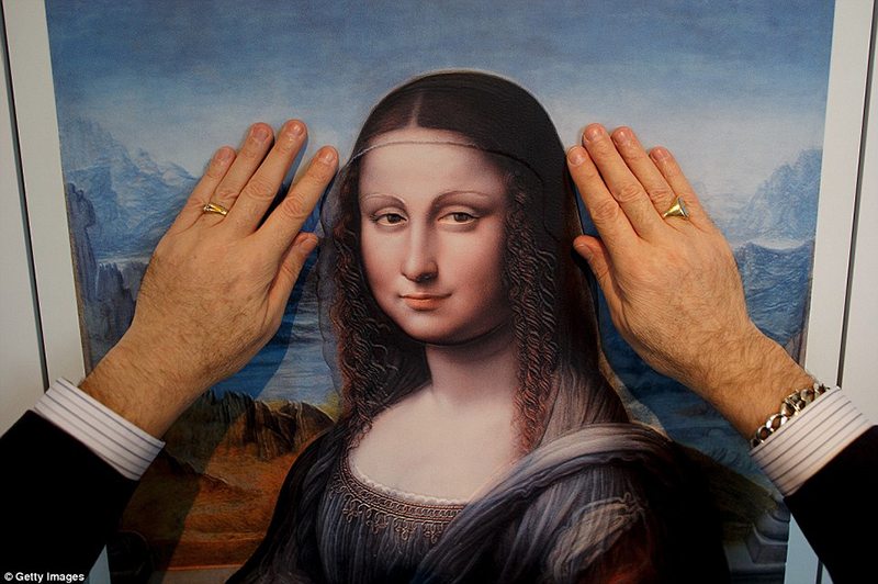 Prado Gallery allows the blind to touch precious art classics