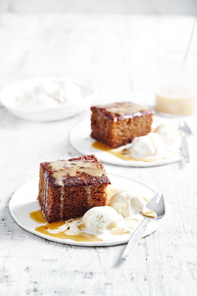 Sticky Orange, Ginger & Date Pudding | MiNDFOOD