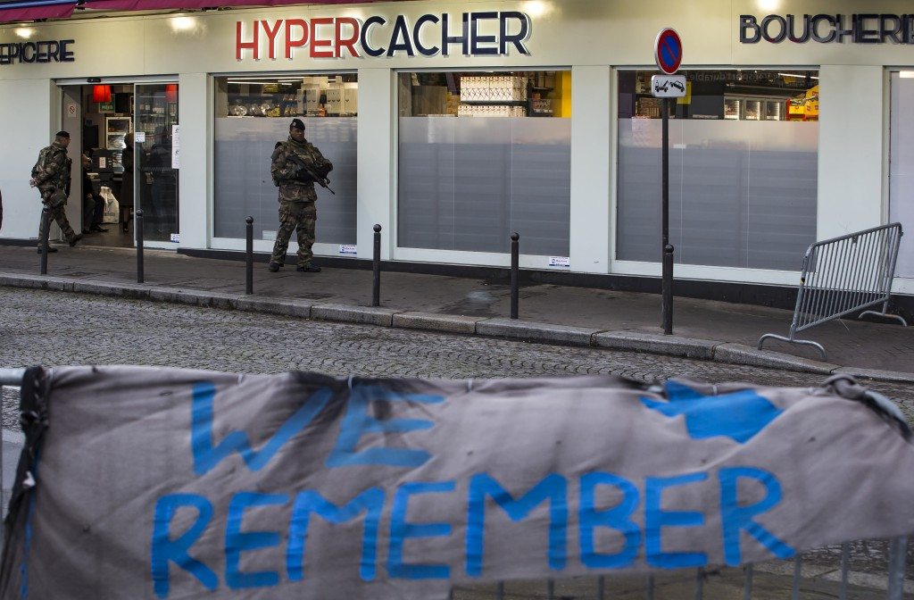 A French soldier patrols after French President attended a ceremony to pay tribute to the victims of last year's January attacks outside the Hypercacher kosher supermarket in Paris. REUTERS/Ian Langsdon/Pool