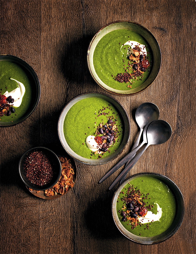 Spinach Soup with Quinoa & Black Beans Recipe
