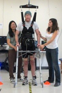 UCI brain computer interface enables paralysed man to walk. Image courtesy of UCI’s Brain Computer Interface Lab. 
